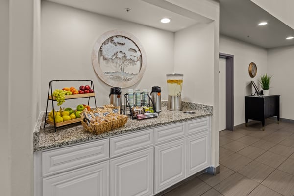 The-Palms-At-Bonaventure-017-Dining