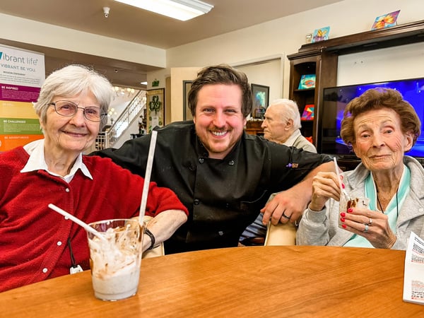 The_Palms_at_Bonaventure_staff_and_residents_3